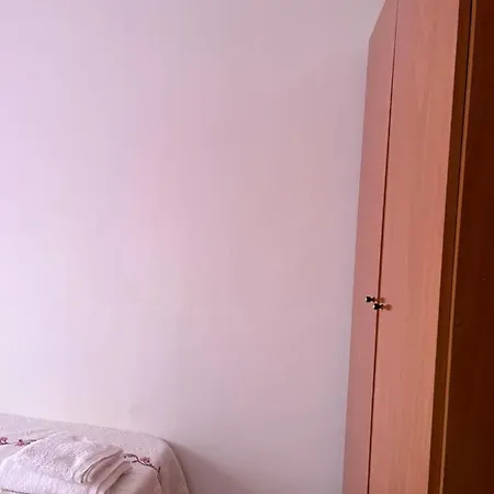 Semesterbostad Isabel Oia